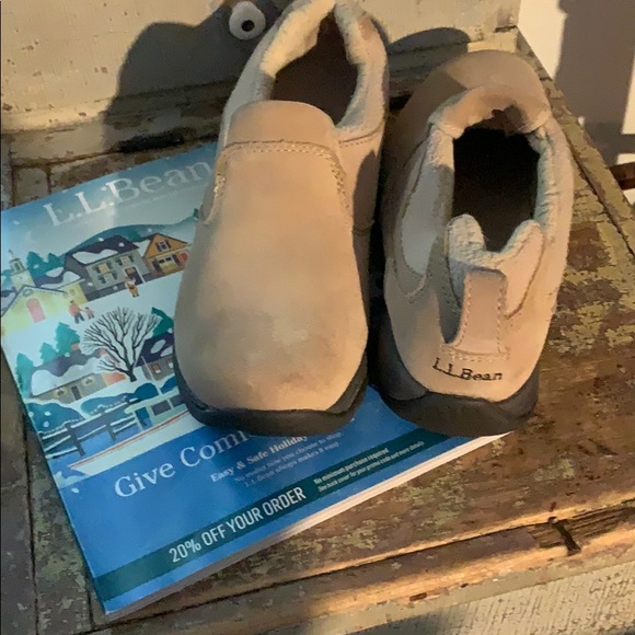 L.L.Bean Mocs - Picture 1 of 6